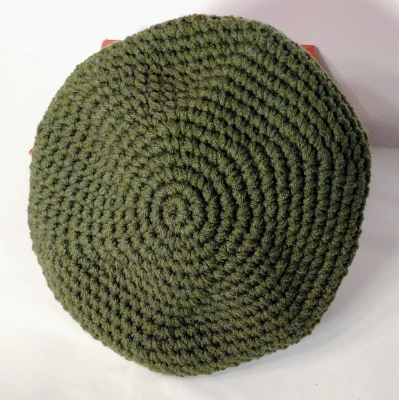 New Crocheted Soft Non-wool Unisex Beret Beanie Hat Handmade XL - Picture 6 of 7